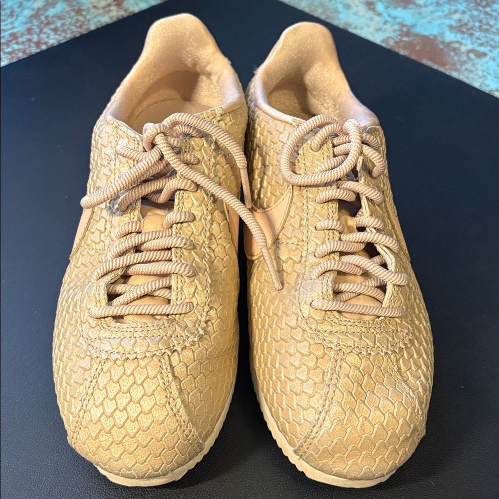 Nike Classic Cortez SE in Bio Beige with a snakeskin-like texture.